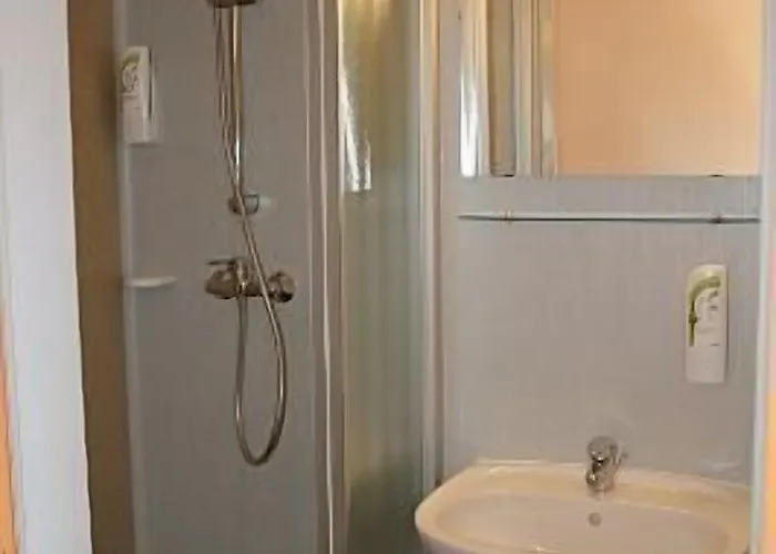 Arbotel 24h Self Check-in Motel 2*